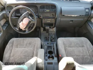 2002 Isuzu Trooper S с VIN JACDJ58X327J00096, выставлен на аукционе Copart как лот 80221584 с пробегом 244 137 миль миль и Списание • Salvage title. История ставок и продаж доступна на DreamBid. Изображение 8.