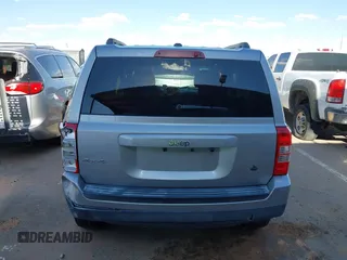 2016 Jeep Patriot Sport with VIN 1C4NJRBBXGD741510, listed as a IAAI auction lot 42204165 with 121,007 mi miles and . Bid and sale history available at DreamBid. Image 16.