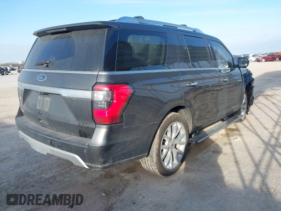 2019 Ford Expedition Platinum with VIN 1FMJU1LT9KEA48876, listed as a IAAI auction lot 41622102 with 133,087 mi miles. Bid and sale history available at carsss.com. Image 4.
