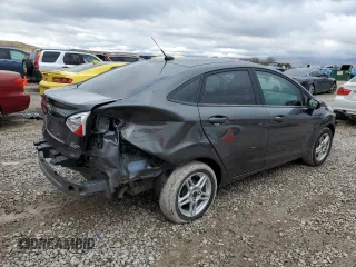 2018 Ford Fiesta SE z VIN 3FADP4BJ1JM115298, wystawiony jako Copart lot #76737564 z przebiegiem Nie podano mil oraz Szkoda całkowita • Salvage title. Historia ofert i sprzedaży dostępna na DreamBid. Obrazek 3.