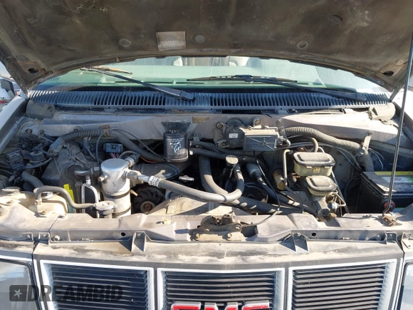 1991 GMC Safari z VIN 1GKDM19Z2MB530997, wystawiony jako IAAI lot #42134837 z przebiegiem 195 085 mil mil oraz . Historia ofert i sprzedaży dostępna na DreamBid. Obrazek 10.