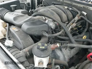 2006 Ford Explorer XLT with VIN 1FMEU638X6UB40732, listed as a IAAI auction lot 40987106 with 184,977 mi miles and . Bid and sale history available at DreamBid. Image 19.