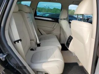 2017 Volkswagen Touareg Sport with VIN WVGEF7BP0HD005996, listed as a Copart auction lot 72883304 with 66,167 mi miles and Salvage Title. Bid and sale history available at DreamBid. Image 11.