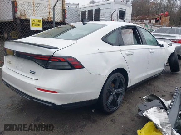 2025 Honda Accord Sport-L with VIN 1HGCY2F72SA008234, listed as a IAAI auction lot 41727980 with Not provided miles and . Bid and sale history available at DreamBid. Image 4.