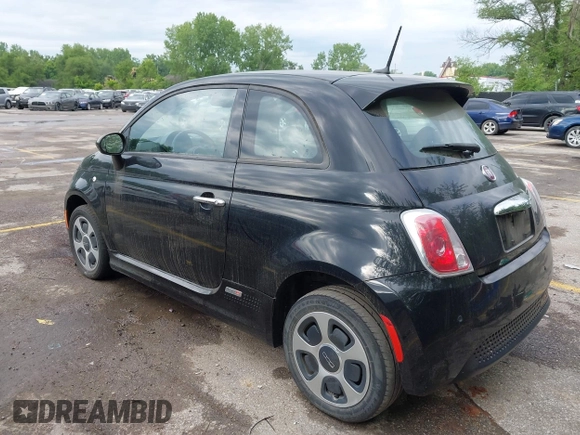 2015 FIAT 500e with VIN 3C3CFFGE4FT689654, listed as a IAAI auction lot 42199588 with 20,681 mi miles and . Bid and sale history available at DreamBid. Image 3.