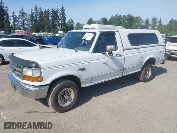 1994 Ford F-150 with VIN 1FTEF14H0RLA29827, listed as a IAAI auction lot 42195832 with 175,584 mi miles and . Bid and sale history available at DreamBid. Image 2.