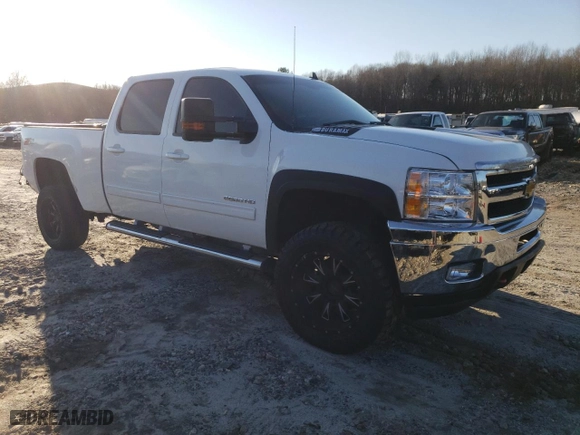 2011 Chevrolet Silverado 2500HD LTZ with VIN 1GC1KYC87BF125561, listed as a Copart auction lot 43448045 with 233,055 mi miles and Salvage Title. Bid and sale history available at carsss.com. Image 4.
