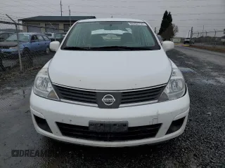 2007 Nissan Versa 1.8 SL with VIN 3N1BC11E67L402475, listed as a Copart auction lot 84464734 with 62,399 mi miles and Salvage Title. Bid and sale history available at carsss.com. Image 5.
