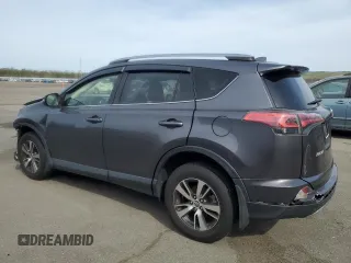 2018 Toyota RAV4 XLE with VIN JTMRFREV5JJ739973, listed as a Copart auction lot 54490225 with 65,807 mi miles and Salvage Title. Bid and sale history available at DreamBid. Image 2.