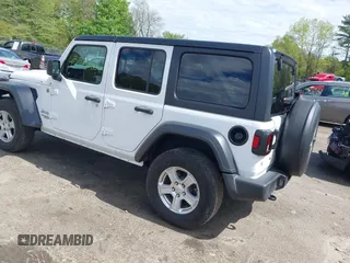 2020 Jeep Wrangler Unlimited Sport S with VIN 1C4HJXDG9LW229715, listed as a IAAI auction lot 42203008 with 63,683 mi miles and . Bid and sale history available at DreamBid. Image 3.