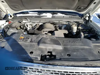 2015 GMC Yukon XL Denali with VIN 1GKS2JKJ8FR674890, listed as a Copart auction lot 45952505 with 120,032 mi miles and Salvage Title. Bid and sale history available at carsss.com. Image 13.