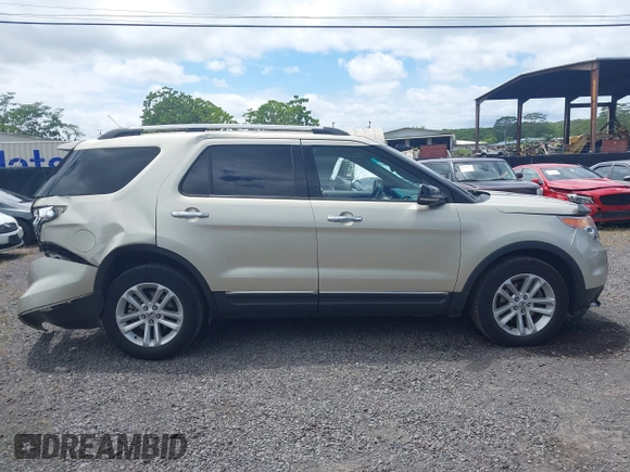 2011 Ford Explorer XLT z VIN 1FMHK8D82BGA61609, wystawiony jako IAAI lot #41896518 z przebiegiem 187 252 mil mil oraz . Historia ofert i sprzedaży dostępna na DreamBid. Obrazek 13.
