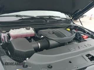 2025 Ram 1500 Big Horn z VIN 1C6RREFP3SN634401, wystawiony jako IAAI lot #41434346 z przebiegiem 4 226 mil mil oraz . Historia ofert i sprzedaży dostępna na DreamBid. Obrazek 19.