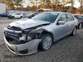 2010 Ford Fusion Hybrid with VIN 3FADP0L30AR381018, listed as a Copart auction lot 87867145 with 0 mi miles and Salvage Title. Bid and sale history available at carsss.com. Image 1.