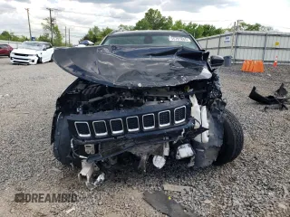 2020 Jeep Compass Latitude с VIN 3C4NJDBB7LT135136, выставлен на аукционе Copart как лот 55781885 с пробегом 54 830 миль миль и Списание • Salvage title. История ставок и продаж доступна на DreamBid. Изображение 5.