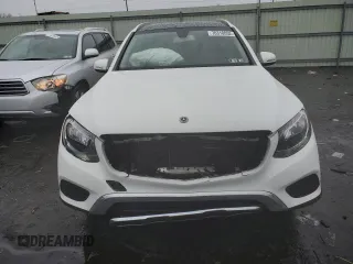 2019 Mercedes-Benz GLC with VIN WDC0G4KB4KV131837, listed as a Copart auction lot 70310052 with 64,571 mi miles. Bid and sale history available at carsss.com. Image 5.
