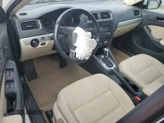 2012 Volkswagen Jetta TDI с VIN 3VWLL7AJ9CM466237, выставлен на аукционе Copart как лот 55910985 с пробегом 129 713 миль миль и Списание • Salvage title. История ставок и продаж доступна на DreamBid. Изображение 8.
