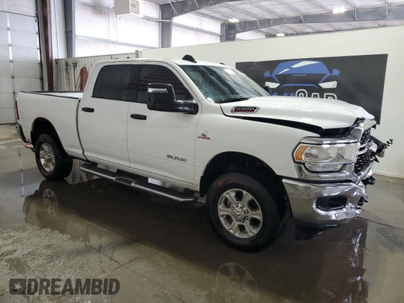 2024 Ram 2500 Big Horn with VIN 3C6UR5DL1RG266801, listed as a Copart auction lot 54773055 with 33,394 mi miles and Clean Title. Bid and sale history available at carsss.com. Image 4.
