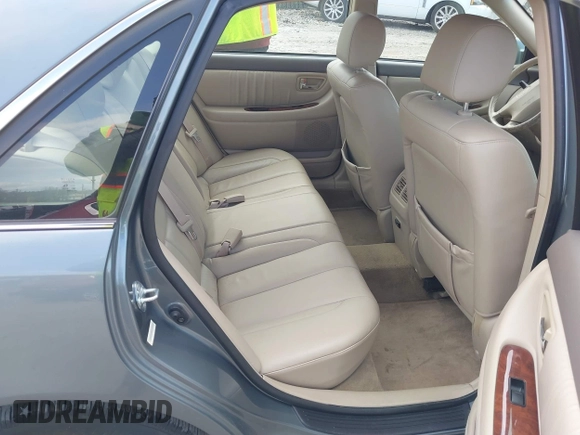 2001 Toyota Avalon XL with VIN 4T1BF28B91U135041, listed as a IAAI auction lot 41888876 with 135,808 mi miles and . Bid and sale history available at DreamBid. Image 8.