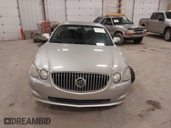2008 Buick LaCrosse CXL with VIN 2G4WD582181278869, listed as a IAAI auction lot 41734181 with 152,518 mi miles. Bid and sale history available at carsss.com. Image 12.