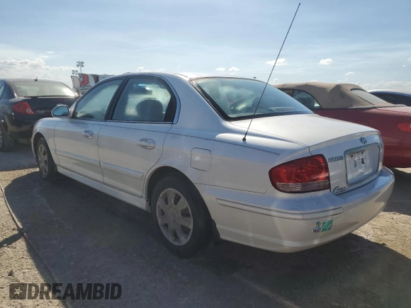 2002 Hyundai Sonata with VIN KMHWF25S82A665767, listed as a Copart auction lot 77455604 with 38,138 mi miles and Non Repairable. Bid and sale history available at carsss.com. Image 2.