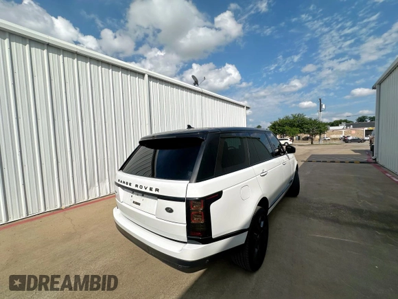 2015 Land Rover Range Rover Autobiography z VIN SALGV3TF2FA223511, wystawiony jako Copart lot #61275835 z przebiegiem 181 062 mil mil oraz Czysty tytuł • Clean title. Historia ofert i sprzedaży dostępna na DreamBid. Obrazek 4.