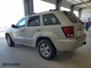 2007 Jeep Grand Cherokee Overland with VIN 1J8HR682X7C609308, listed as a Copart auction lot 52424375 with 204,412 mi miles and Clean Title. Bid and sale history available at carsss.com. Image 2.