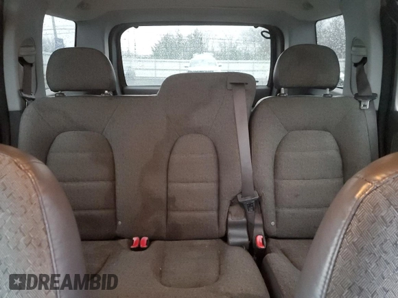 2005 Ford Explorer XLS z VIN 1FMZU62K15UA84726, wystawiony jako Copart lot #86122634 z przebiegiem 187 623 mil mil oraz Szkoda całkowita • Salvage title. Historia ofert i sprzedaży dostępna na DreamBid. Obrazek 10.