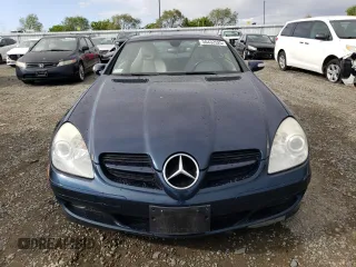2006 Mercedes-Benz SLK 280 z VIN WDBWK54F76F129745, wystawiony jako Copart lot #50432525 z przebiegiem 178 334 mil mil oraz Tytuł czysty. Historia ofert i sprzedaży dostępna na DreamBid. Obrazek 5.