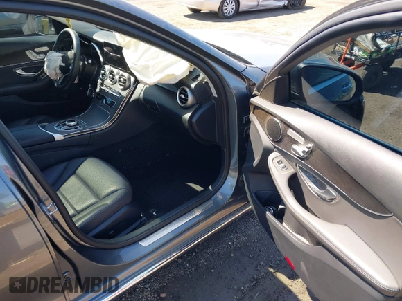 2020 Mercedes-Benz C 300 with VIN W1KWF8EBXLR592644, listed as a IAAI auction lot 42045041 with 43,162 mi miles and . Bid and sale history available at DreamBid. Image 5.