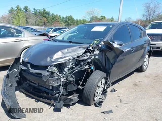 2014 Toyota Prius One with VIN JTDKDTB31E1568233, listed as a IAAI auction lot 42132907 with 96,093 mi miles and . Bid and sale history available at DreamBid. Image 18.