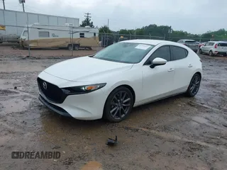 2019 Mazda 3 with VIN JM1BPAJM9K1135163, listed as a IAAI auction lot 42245512 with 39,978 mi miles and . Bid and sale history available at DreamBid. Image 17.