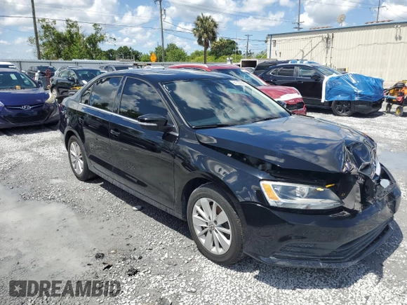2015 Volkswagen Jetta SE z VIN 3VWD07AJ2FM296420, wystawiony jako Copart lot #61103085 z przebiegiem 72 579 mil mil oraz Szkoda całkowita • Salvage title. Historia ofert i sprzedaży dostępna na DreamBid. Obrazek 4.