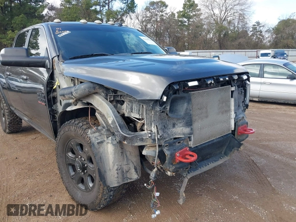 2017 Ram 2500 Laramie with VIN 3C6UR5FL9HG759802, listed as a IAAI auction lot 41428560 with 140,101 mi miles. Bid and sale history available at carsss.com. Image 6.