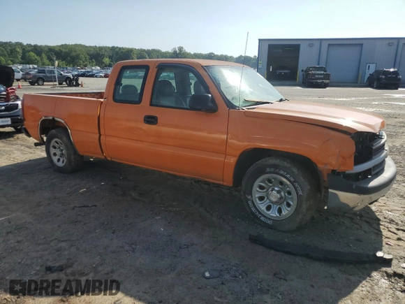 2005 Chevrolet Silverado 1500 Work Truck with VIN 1GCEC19X35Z304140, listed as a Copart auction lot 61419525 with Not provided miles and Clean title. Bid and sale history available at DreamBid. Image 4.
