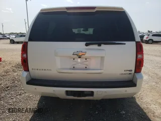 2008 Chevrolet Suburban LT w/2LT with VIN 1GNFK16358R230448, listed as a Copart auction lot 63015024 with 157,843 mi miles and Clean Title. Bid and sale history available at carsss.com. Image 6.