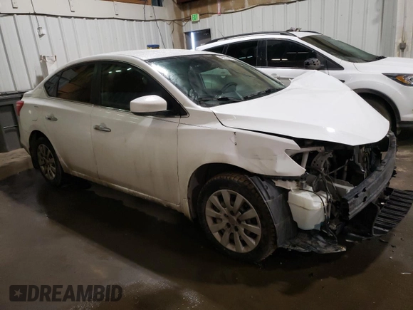 2018 Nissan Sentra S z VIN 3N1AB7AP8JY343412, wystawiony jako Copart lot #48033835 z przebiegiem 56 222 mil mil oraz Szkoda całkowita • Salvage title. Historia ofert i sprzedaży dostępna na DreamBid. Obrazek 4.