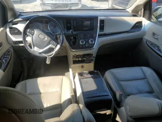 2015 Toyota Sienna XLE with VIN 5TDYK3DC3FS624612, listed as a Copart auction lot 57309295 with 188,467 mi miles and Salvage title. Bid and sale history available at DreamBid. Image 8.