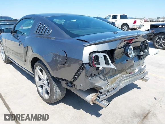 2013 Ford Mustang GT with VIN 1ZVBP8CF2D5274776, listed as a IAAI auction lot 41759198 with 9,634 mi miles. Bid and sale history available at carsss.com. Image 6.