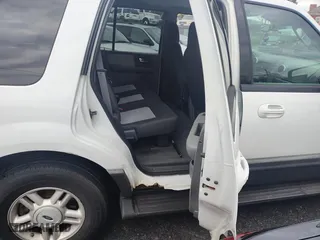 2004 Ford Expedition XLT with VIN 1FMFU16W34LB43007, listed as a Copart auction lot 53581215 with 194,897 mi miles and Clean Title. Bid and sale history available at carsss.com. Image 6.
