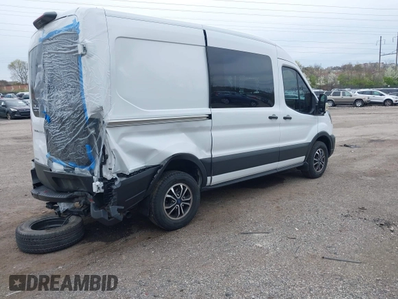 2023 Ford Transit Cargo with VIN 1FTBR1CG5PKA86059, listed as a IAAI auction lot 41951060 with 56,323 mi miles. Bid and sale history available at carsss.com. Image 4.