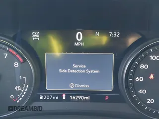 2022 Cadillac XT6 Premium Luxury with VIN 1GYKPDRS1NZ178383, listed as a IAAI auction lot 41730748 with 16,290 mi miles. Bid and sale history available at carsss.com. Image 16.