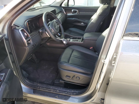 2023 Kia Sorento Hybrid EX with VIN KNDRHDLG4P5134216, listed as a Copart auction lot 84674484 with 39,510 mi miles and Salvage Title. Bid and sale history available at carsss.com. Image 7.