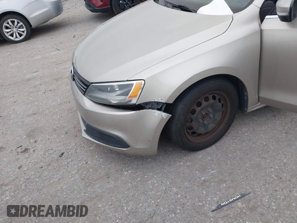 2013 Volkswagen Jetta SE z VIN 3VWDP7AJXDM239102, wystawiony jako IAAI lot #42306088 z przebiegiem 189 620 mil mil oraz . Historia ofert i sprzedaży dostępna na DreamBid. Obrazek 6.