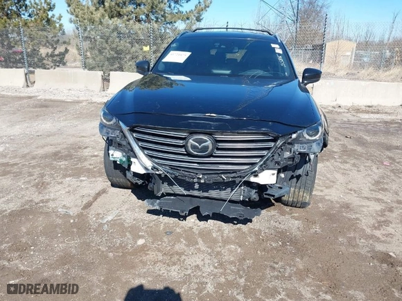 2017 Mazda CX-9 Signature with VIN JM3TCBEY3H0135815, listed as a IAAI auction lot 41721675 with 91,578 mi miles. Bid and sale history available at carsss.com. Image 12.