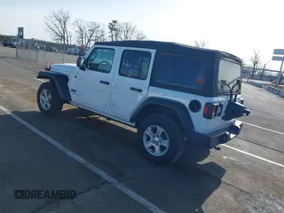 2022 Jeep Wrangler Unlimited Willys with VIN 1C4HJXDN9NW270184, listed as a IAAI auction lot 41467871 with 41,514 mi miles and . Bid and sale history available at DreamBid. Image 3.