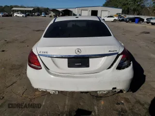 2016 Mercedes-Benz C 300 Luxury z VIN 55SWF4KBXGU153204, wystawiony jako Copart lot #47039875 z przebiegiem Nie podano mil oraz Szkoda całkowita • Salvage title. Historia ofert i sprzedaży dostępna na DreamBid. Obrazek 6.