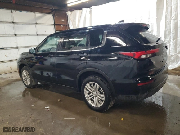 2024 Mitsubishi Outlander ES with VIN JA4J4UA8XRZ004337, listed as a Copart auction lot 82622954 with 16,671 mi miles and Salvage Title. Bid and sale history available at carsss.com. Image 2.