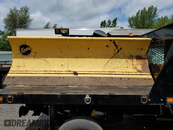 2006 Ford F-350 with VIN 1FDWF31526ED67123, listed as a Copart auction lot 65057085 with 32,342 mi miles and Clean title. Bid and sale history available at DreamBid. Image 12.