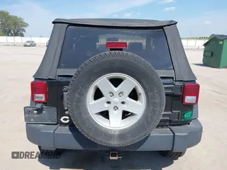 2007 Jeep Wrangler X с VIN 1J4FA24187L160975, выставлен на аукционе IAAI как лот 42488101 с пробегом 124 489 миль миль и . История ставок и продаж доступна на DreamBid. Изображение 16.